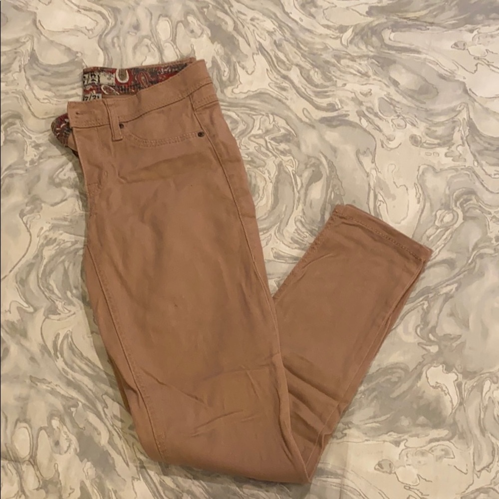 17/21 brand dusty rose denim pants size 4